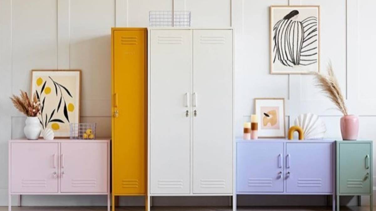 16 06 2022 vastu locker 22808638