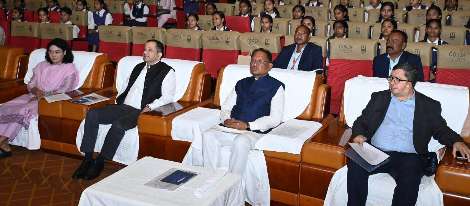 WhatsApp Image 2025 02 10 at 17.01.44