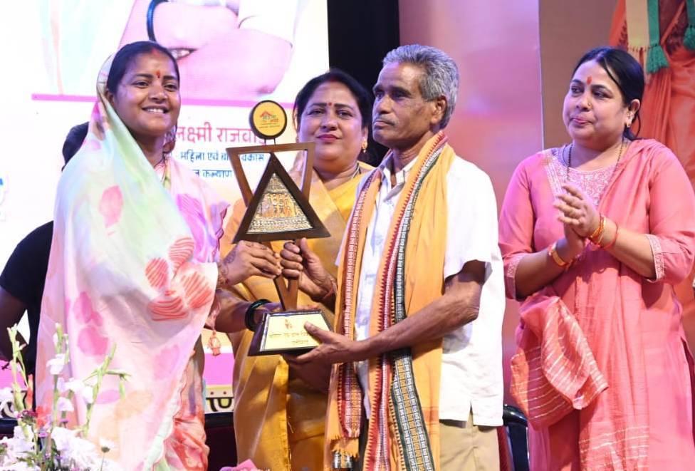 WhatsApp Image 2025 03 04 at 22.41.15