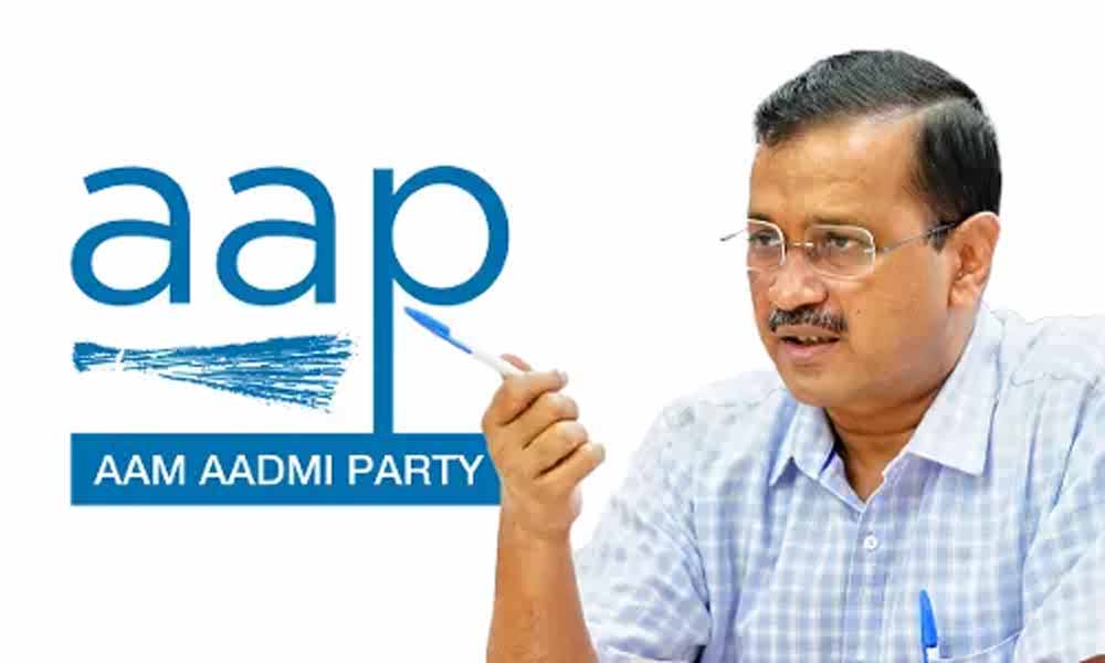 दिल्ली में आम आदमी पार्टी पांच चुनावी वादे कर तीसरी बार हैट्रिक लगाने की योजना बना रही