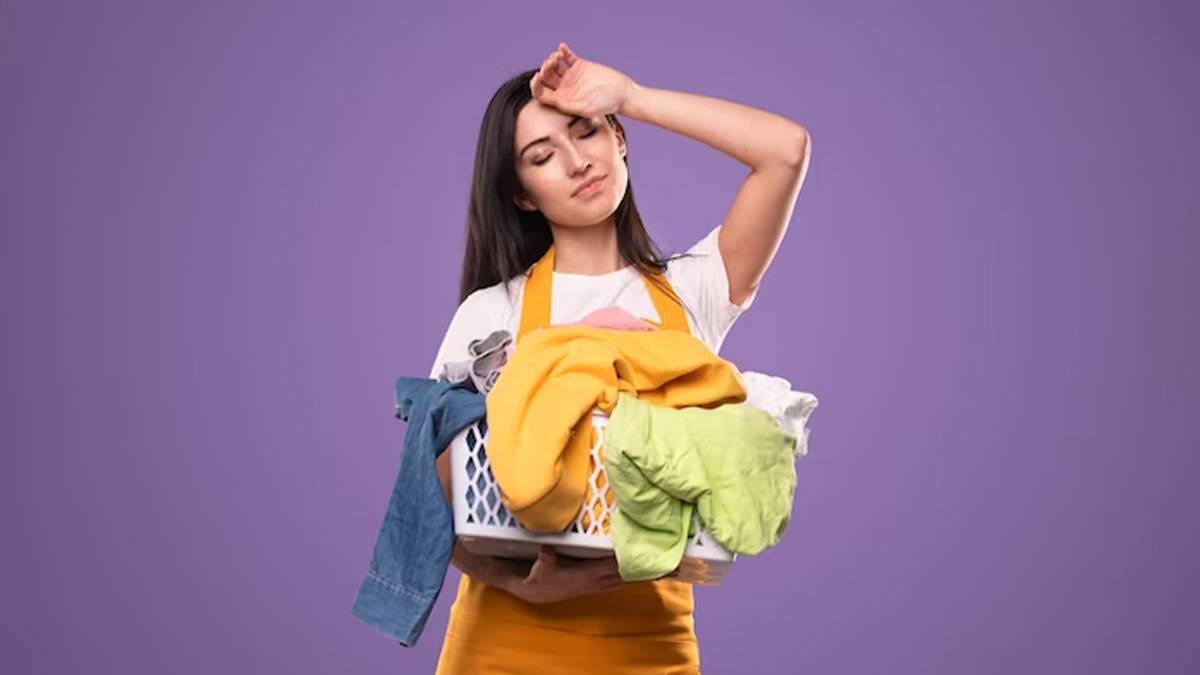 vastu mistakes for keeping dirty clothes