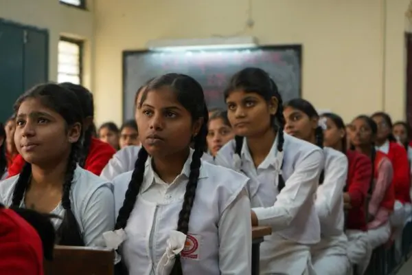 सुकन्या समृद्धि योजना 2026: बेटी के लिए सबसे अच्छी बचत, 8.2% ब्याज, ₹250 से ₹1.5 लाख तक निवेश