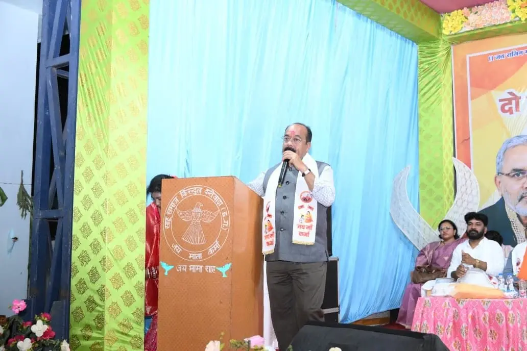 उप मुख्यमंत्री अरुण साव ने किया तैलीय सदन का लोकार्पण, कहा - ईमानदारी साहू समाज की पहचान 4 साहू समाज