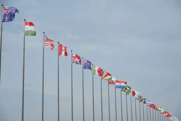 BRICS विस्तार 2026 — भारत के लिए मायने और चुनौतियाँ