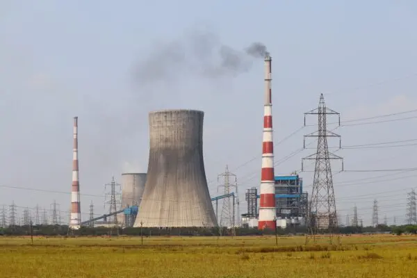जलवायु संकट भारत: वैश्विक चुनौतियों में बढ़ती भूमिका और समाधान