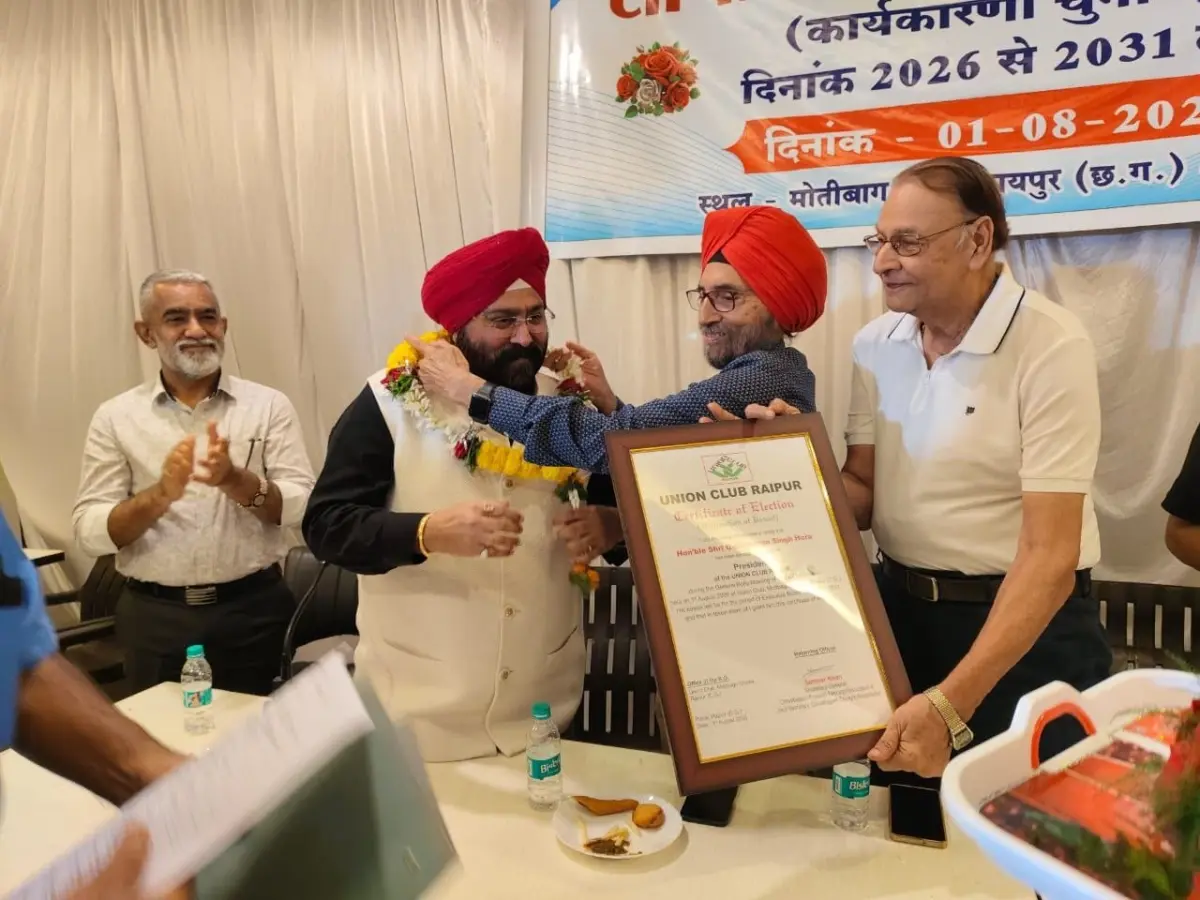 यूनियन क्लब रायपुर अध्यक्ष गुरुचरण सिंह होरा फिर निर्विरोध चुने गए 4 यूनियन क्लब रायपुर अध्यक्ष